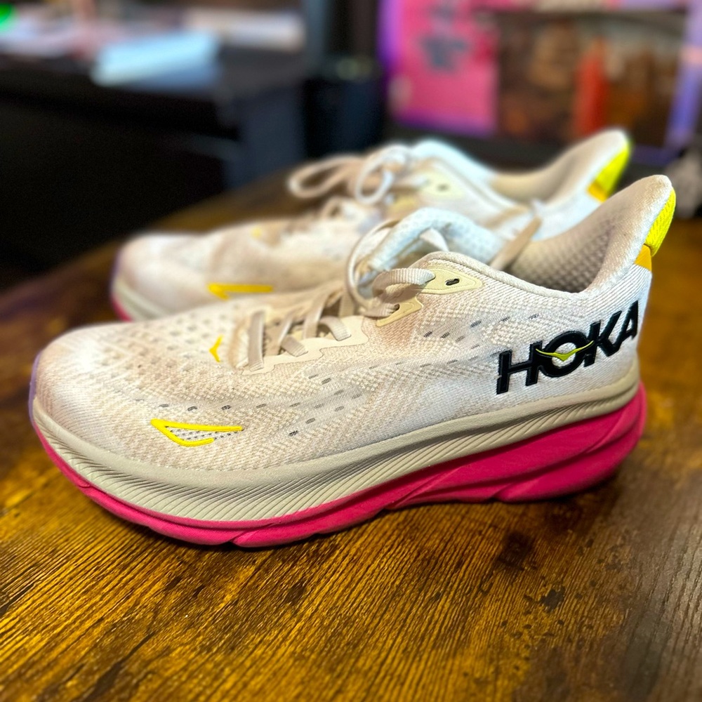 HOKA ONE ONE Women's Low-top Sneakers